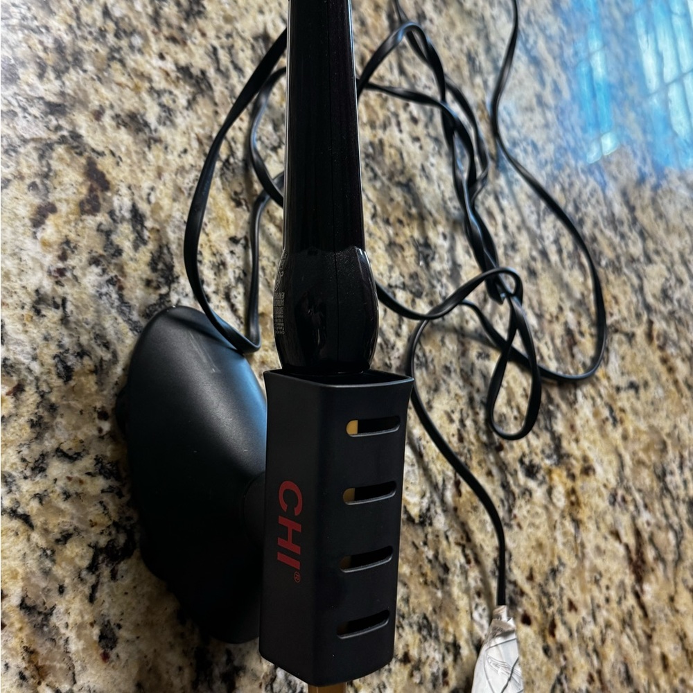 Chi Curling Wand with stand